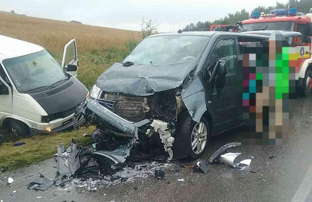 FOTO: Tragická dopravná nehoda v obci Liptovský Trnovec 19.8.2020, foto 3