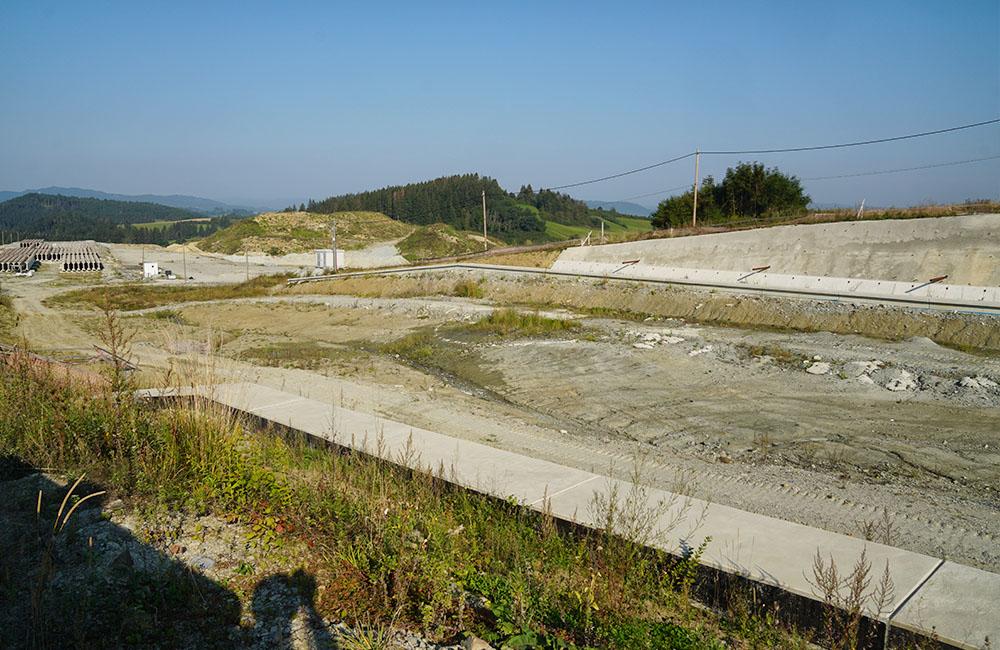 FOTO: Obhliadka stavby diaľničného úseku D1 Lietavská Lúčka - Višňové - Dubná Skala, foto 23