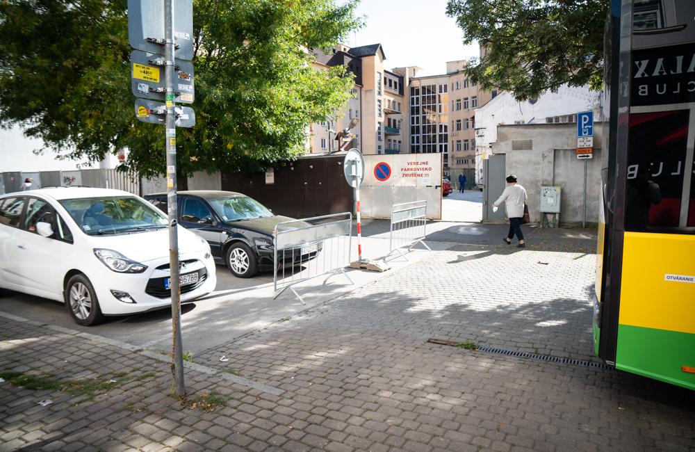 FOTO: Parking day 2020 - v Žiline uzatvorili na tri hodiny časť Štefánikovej ulice pre autá, foto 1