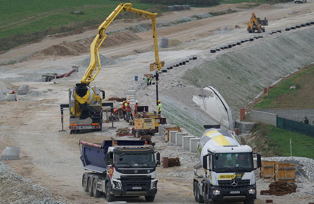FOTO: Aktuálny stav prác na stavbe diaľničného privádzača 24.09.2020, foto 3