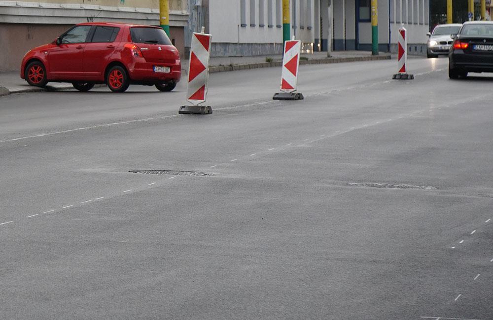 FOTO: Oprava cesty na ulici Hálkova v centre Žiliny, foto 7