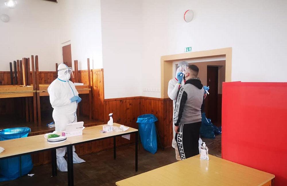 FOTO: Testovanie obyvateľstva na koronavírus v regióne Orava, foto 9