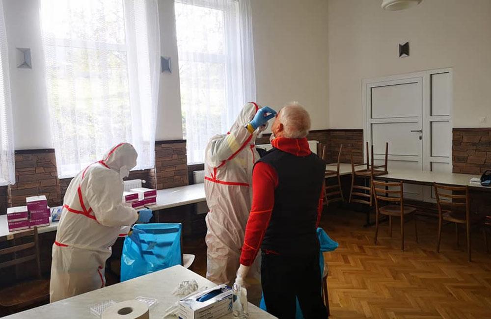 FOTO: Testovanie obyvateľstva na koronavírus v regióne Orava, foto 15