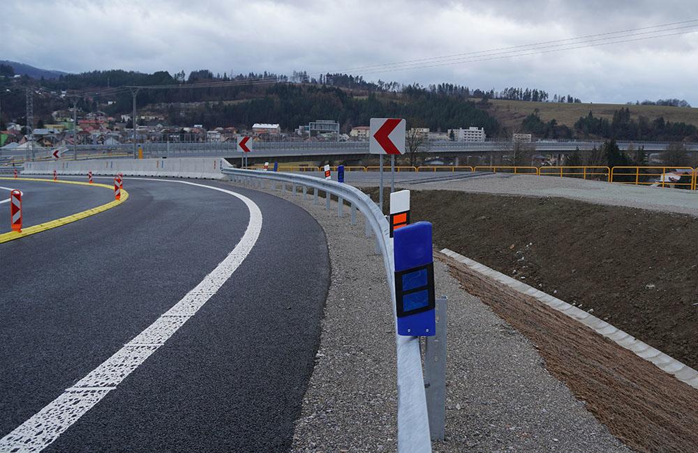 FOTO: Napojenie diaľnice D1 na privádzač cez križovatku v Lietavskej Lúčke, foto 19