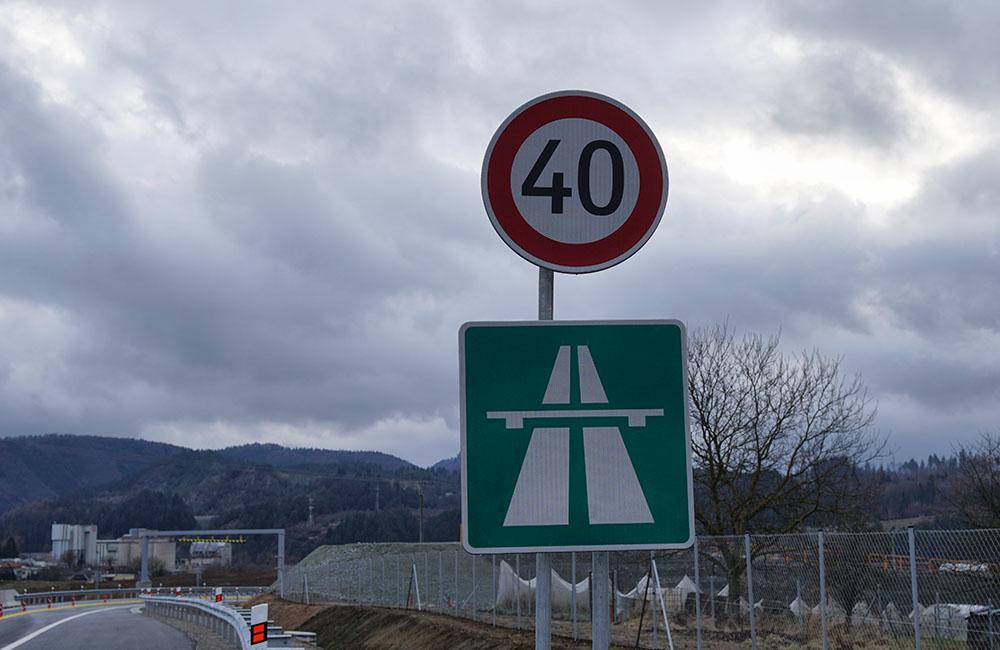 FOTO: Napojenie diaľnice D1 na privádzač cez križovatku v Lietavskej Lúčke, foto 27
