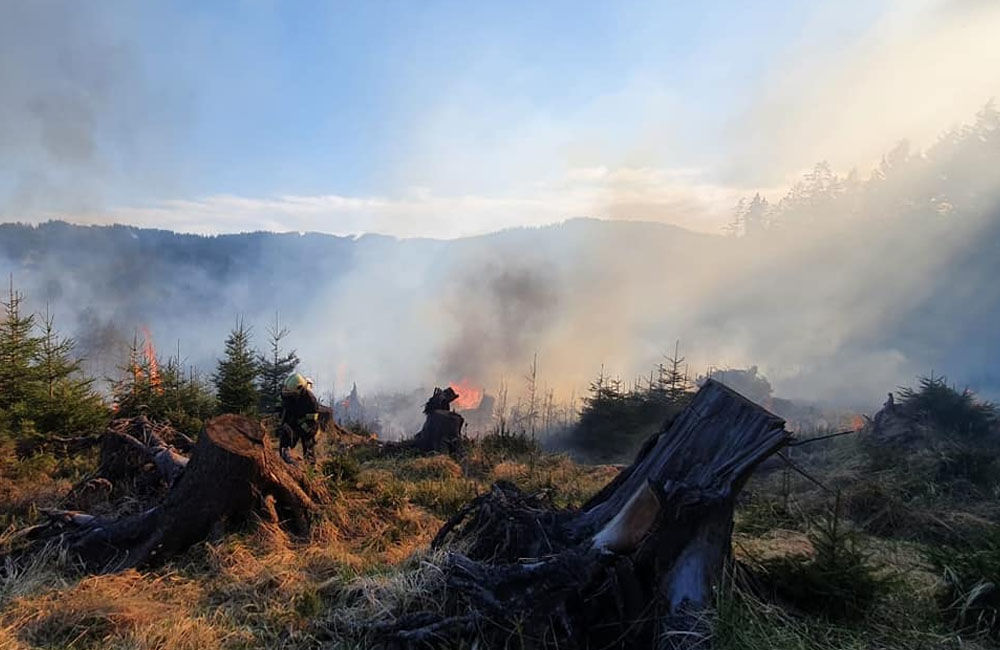 FOTO: Rozsiahly požiar lesa v obci Makov 11.5.2021, foto 4