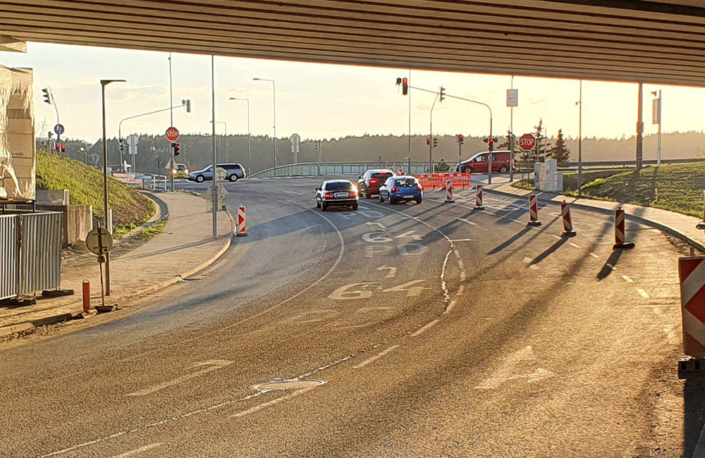 FOTO: Rozširovanie napojenia na diaľničný privádzač pri kruhovom objazde Solinky, foto 5
