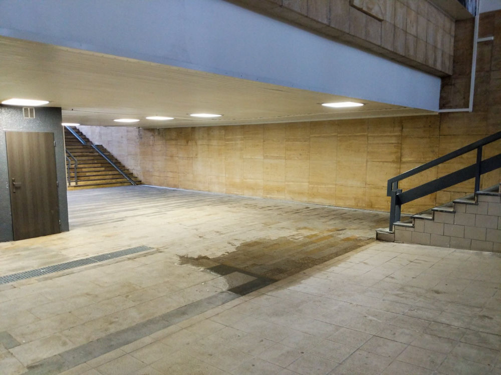 FOTO: Silné dažde otestovali zrenovovaný podchod pri železničnej stanici v Žiline, foto 4