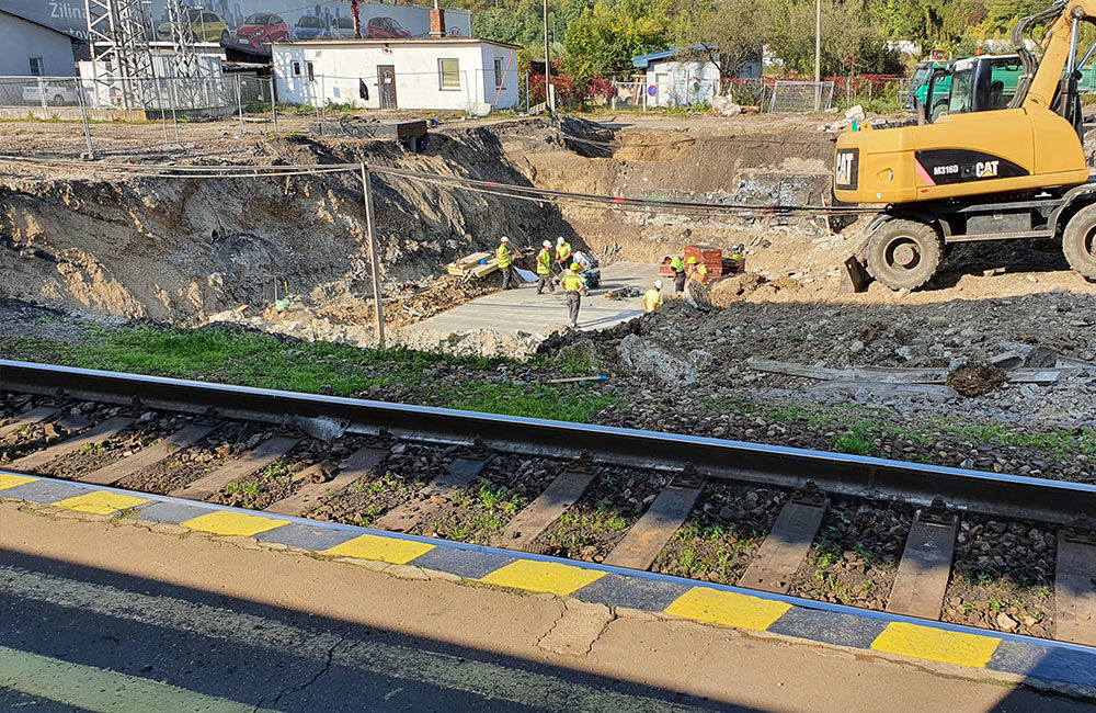 FOTO: Modernizácia železničného uzla Žilina je rozbehnutá naplno, buduje sa aj pokračovanie podchodu, foto 4