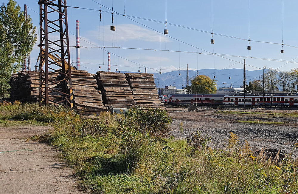 FOTO: Modernizácia železničného uzla Žilina je rozbehnutá naplno, buduje sa aj pokračovanie podchodu, foto 1