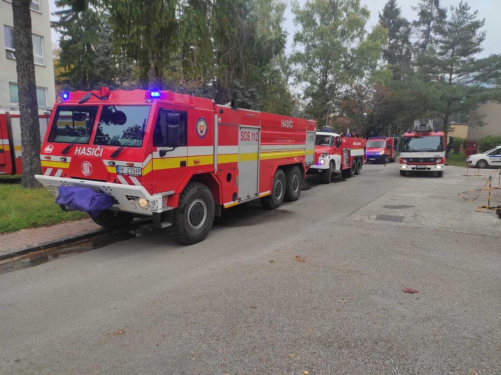 FOTO: Požiar v Ústrednej vojenskej nemocnici v Ružomberku 17.10.2021, foto 4