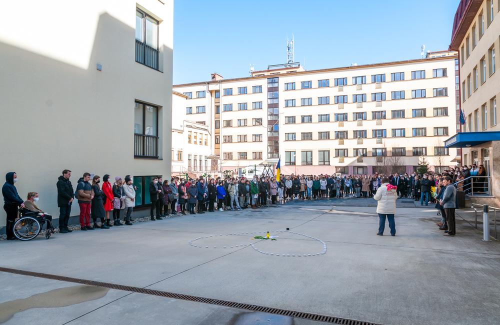FOTO: Katolícka univerzita v Ružomberku vyjadrila podporu pre Ukrajinu, foto 2