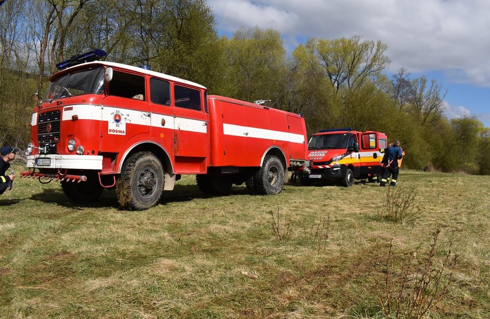 FOTO: Taktické cvičenie dobrovoľných hasičov z Rosiny a Trnového 23. apríla 2022, foto 7