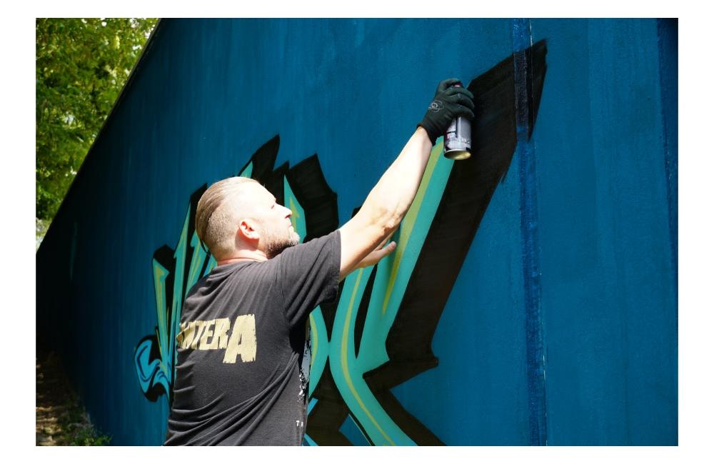 FOTO: Podchod na sídlisku Vlčince skrášlilo viac ako 30 street a graffiti umelcov z celého Slovenska, foto 18