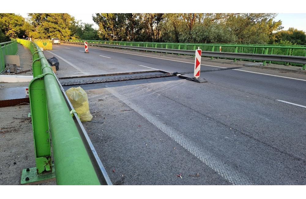 FOTO: Aktuálny priebeh prác na rekonštrukcii mostných záverov na ceste I/18 pri Celulózke v Žiline, foto 6