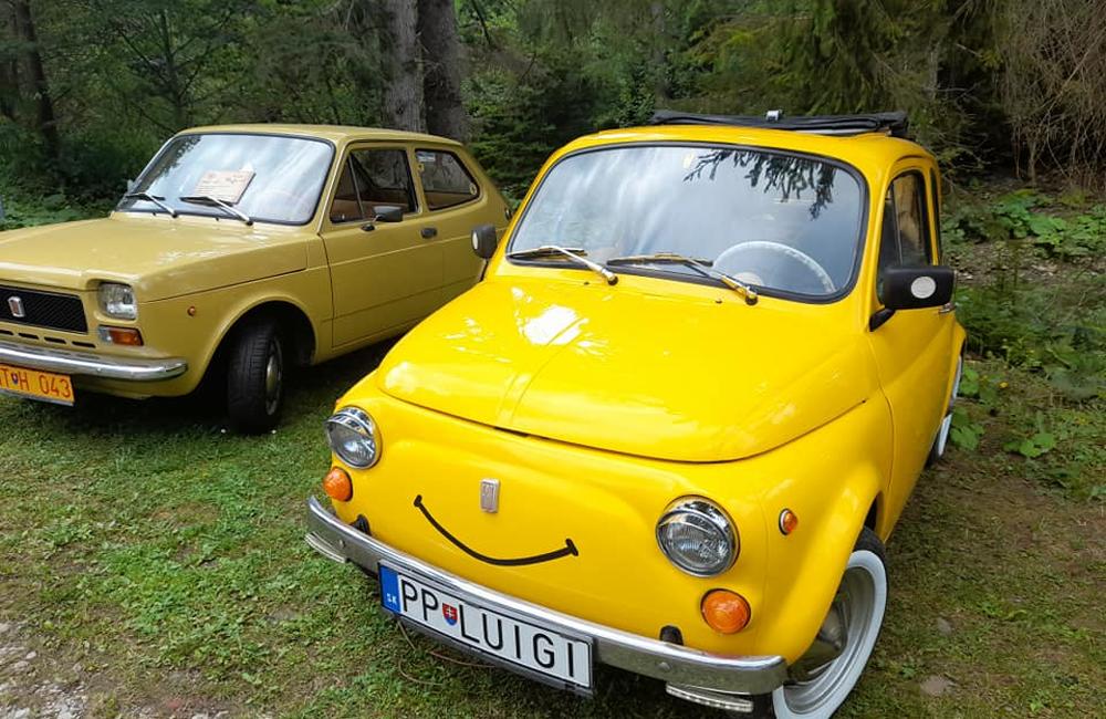 FOTO: Medzinárodný zraz historických vozidiel Fiat v skanzene vo Vychylovke, foto 12