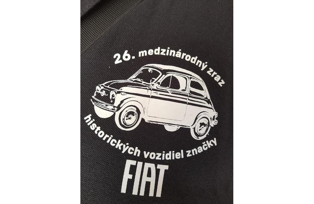 FOTO: Medzinárodný zraz historických vozidiel Fiat v skanzene vo Vychylovke, foto 22