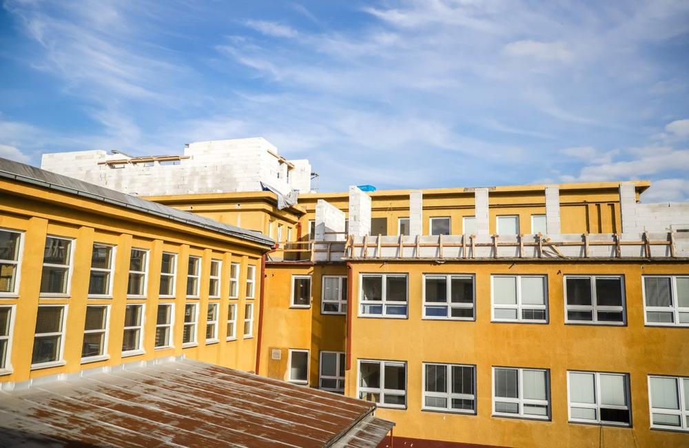 FOTO: Strednú odbornú školu elektrotechnickú v Žiline rekonštruujú a rozširujú za 2,8 milióna eur, foto 6