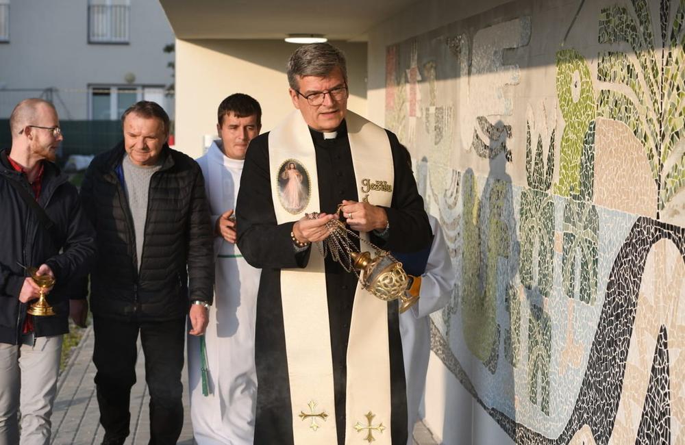 FOTO: Odovzdanie druhej etapy projektu Kamence v Kysuckom Novom Meste, foto 10