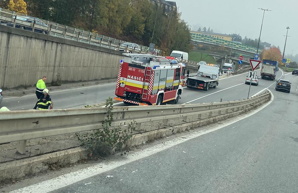 FOTO: Dopravná nehoda pod Rondlom v Žiline 26.10.2022, foto 2