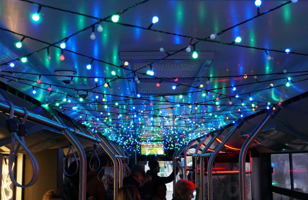 FOTO: Vydajte sa na jazdu v žilinskom vianočnom trolejbuse, foto 2