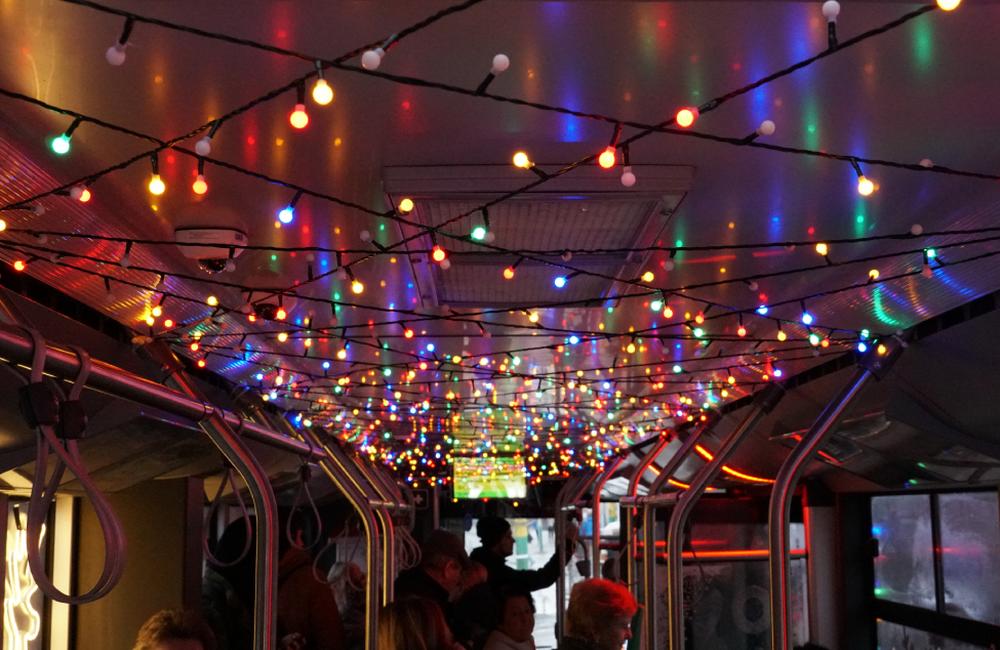 FOTO: Vydajte sa na jazdu v žilinskom vianočnom trolejbuse, foto 3