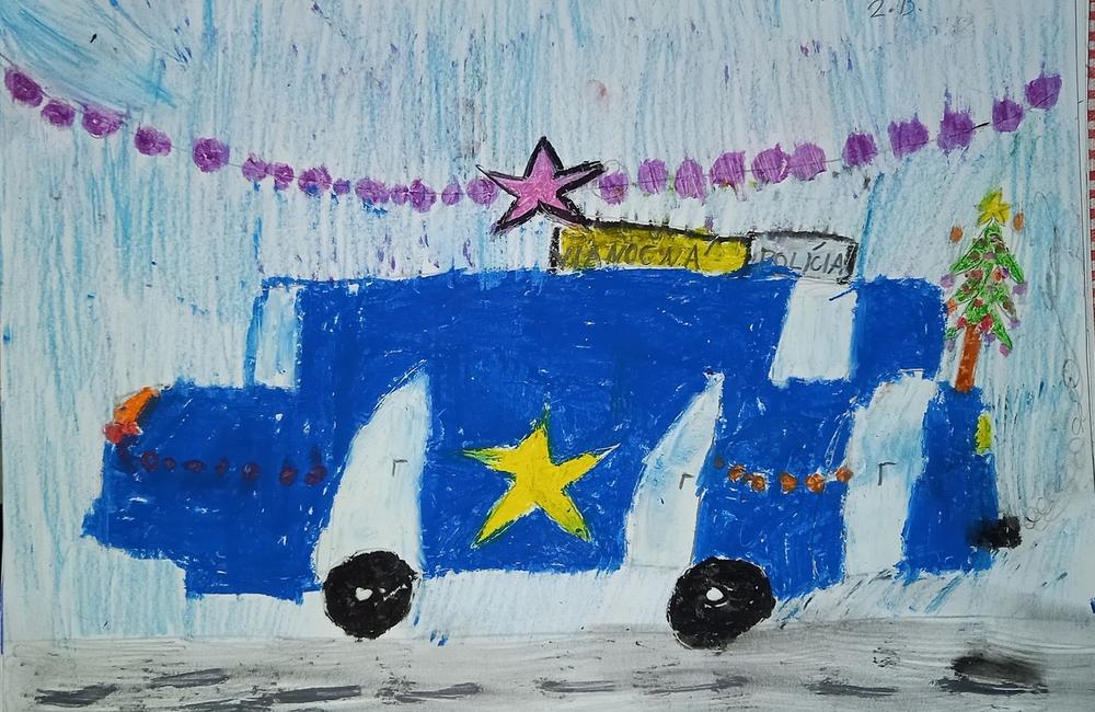FOTO: Detské kresby vianočných policajných áut, foto 12