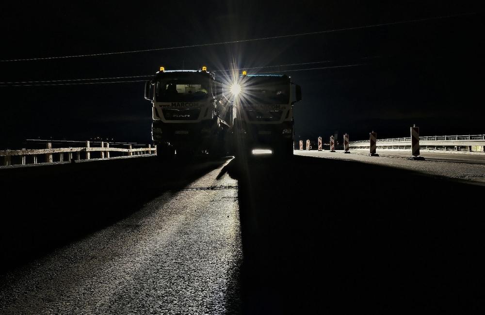 FOTO: V sobotu večer vykonávali v Martine záťažový test zrekonštruovaného mosta, foto 7