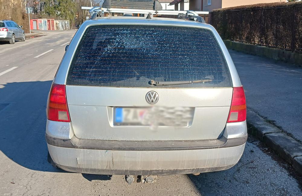 FOTO: Rozbité sklá na vozidlách v Žiline, foto 3