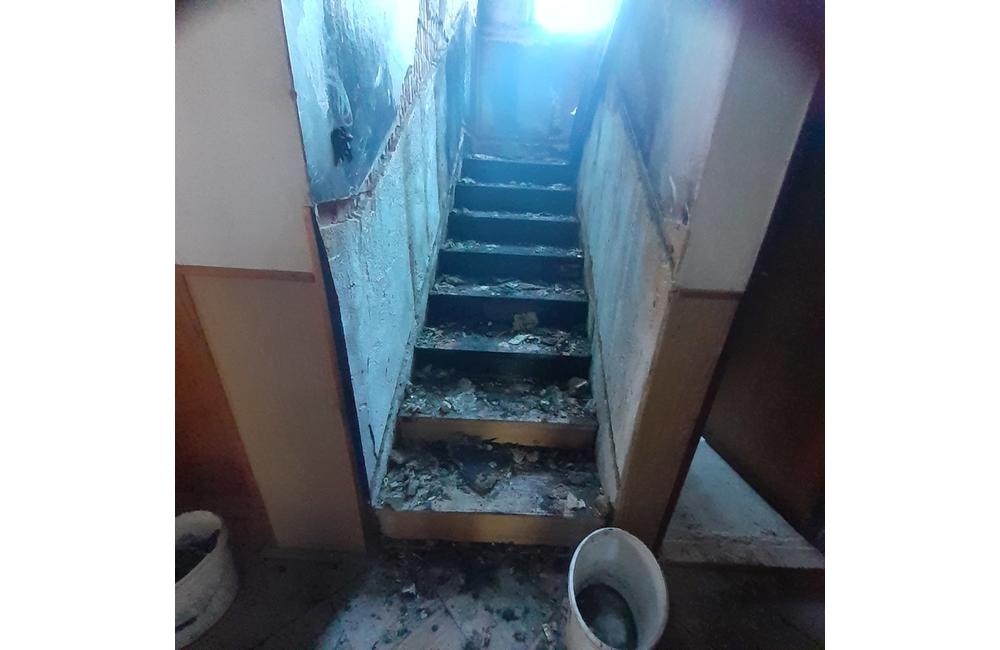 FOTO: Stav rodinného domu na Kysuciach po rozsiahlom požiari, foto 3