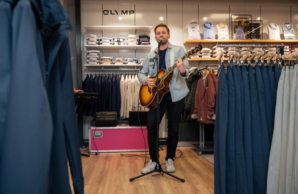 FOTO: Nová predajňa FAMON s elegantným pánskym oblečením v centre Žiliny, foto 11