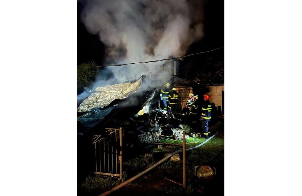 FOTO: Ničivý požiar v Novej Bystrici, foto 1