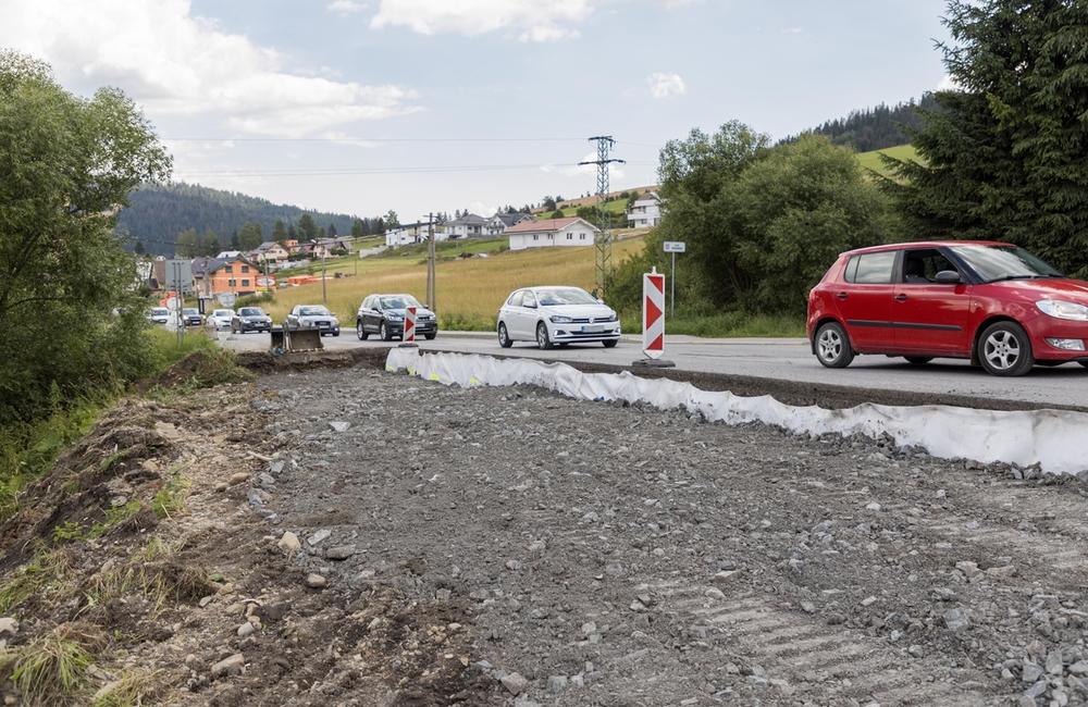 FOTO: Rekonštrukcia cesty medzi obcami Zákamenné a Krušetnica, foto 6