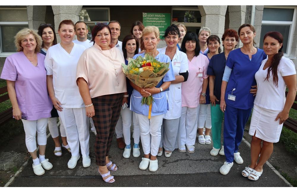 FOTO: Elena Deáková je už 50 rokov sestričkou, foto 1