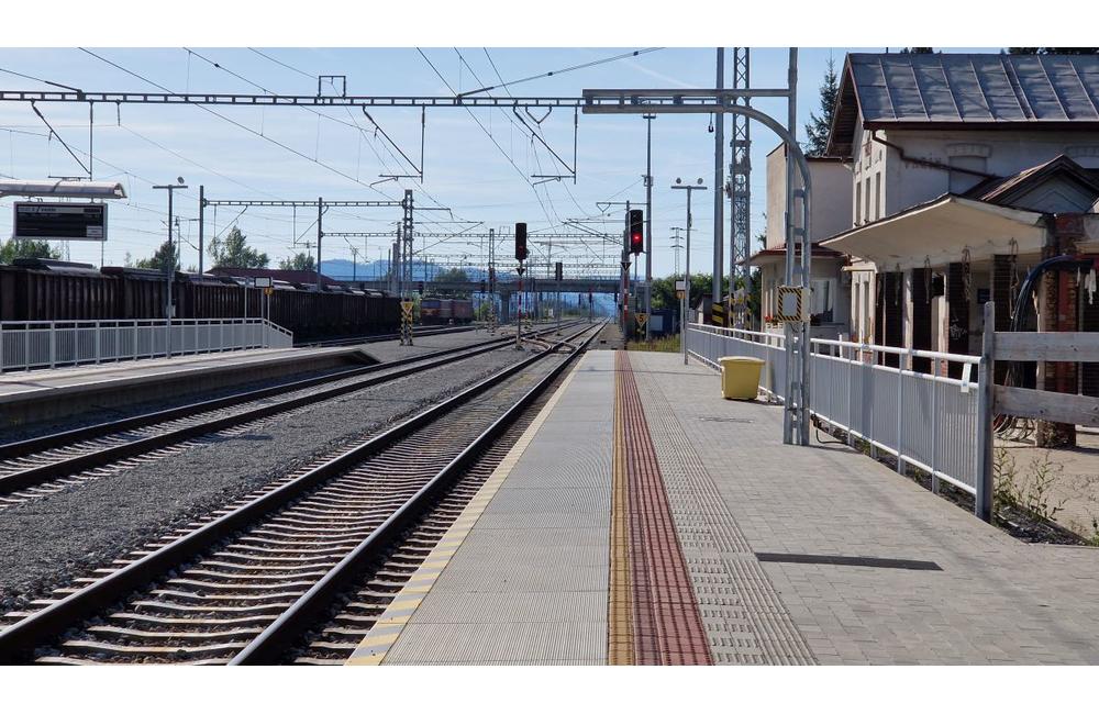 FOTO: Takto vyzerá zmodernizovaná železničná stanica vo Varíne, foto 4
