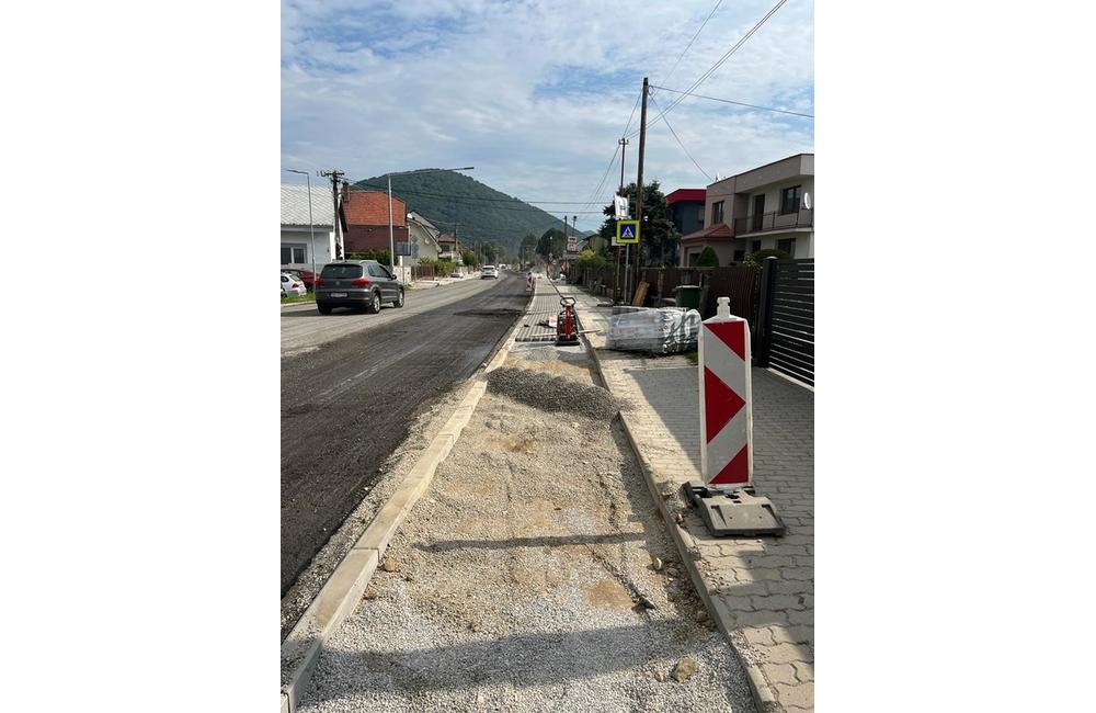 FOTO: Rekonštrukcia cesty vo Varíne a Krasňanoch, foto 6
