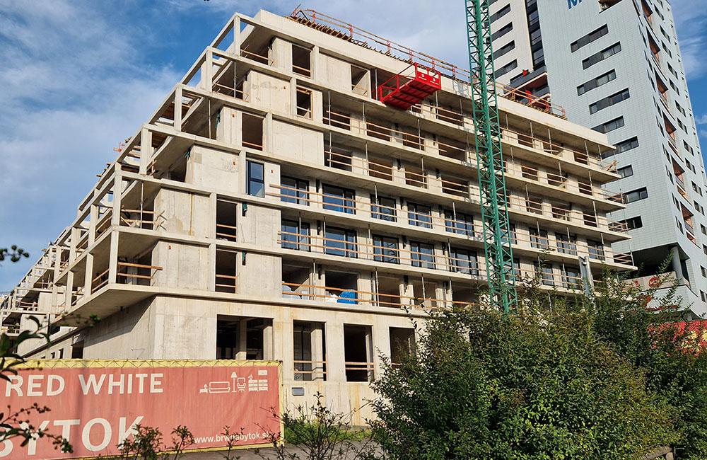 FOTO: Na ulici Vysokoškolákov v Žiline vyrástol nový bytový komplex Euroterrace, foto 3