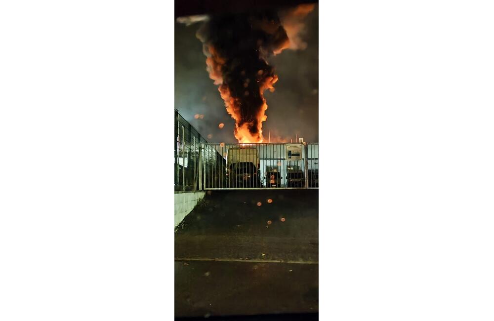 FOTO: Požiar budovy Scheidt & Bachmann, foto 1
