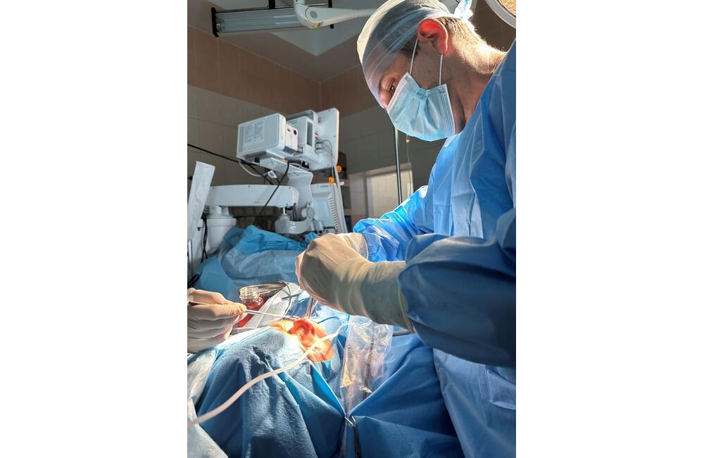 FOTO: Operácia v žilinskej nemocnici pomohla Janke dýchať, foto 4