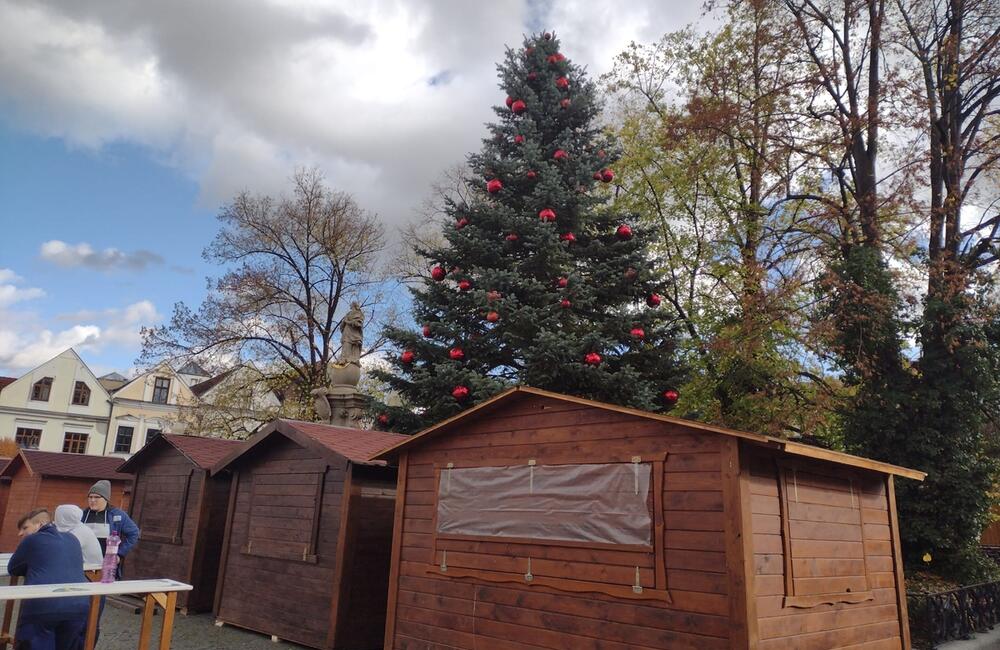 FOTO: Vianočný stromček na Mariánskom námestí, foto 3