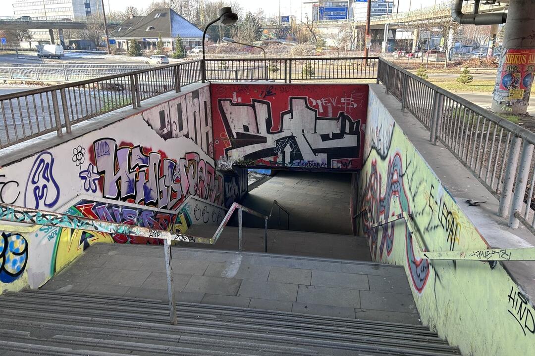 FOTO: Takto vyzerá podchod pod Rondlom pred plánovanou rekonštrukciou, foto 3