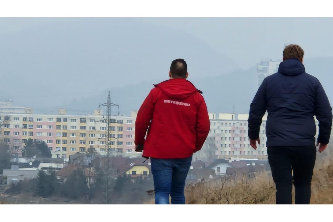FOTO: V žilinskej mestskej časti Bytčica sa prepadla cesta. Je ohrozený diaľničný privádzač?, foto 20