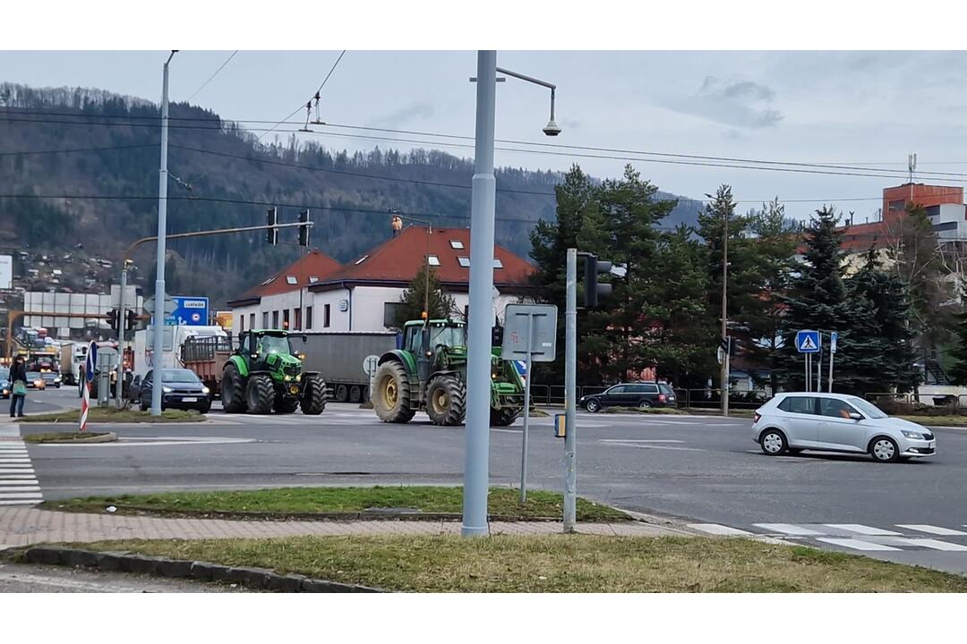FOTO: Protesty farmárov v Žilinskom kraji 22. februára, foto 7
