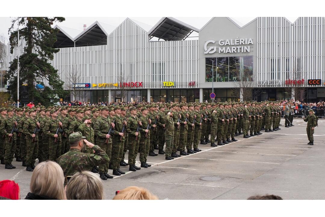 FOTO: Prísaha 200 nových vojakov v Martine, foto 5