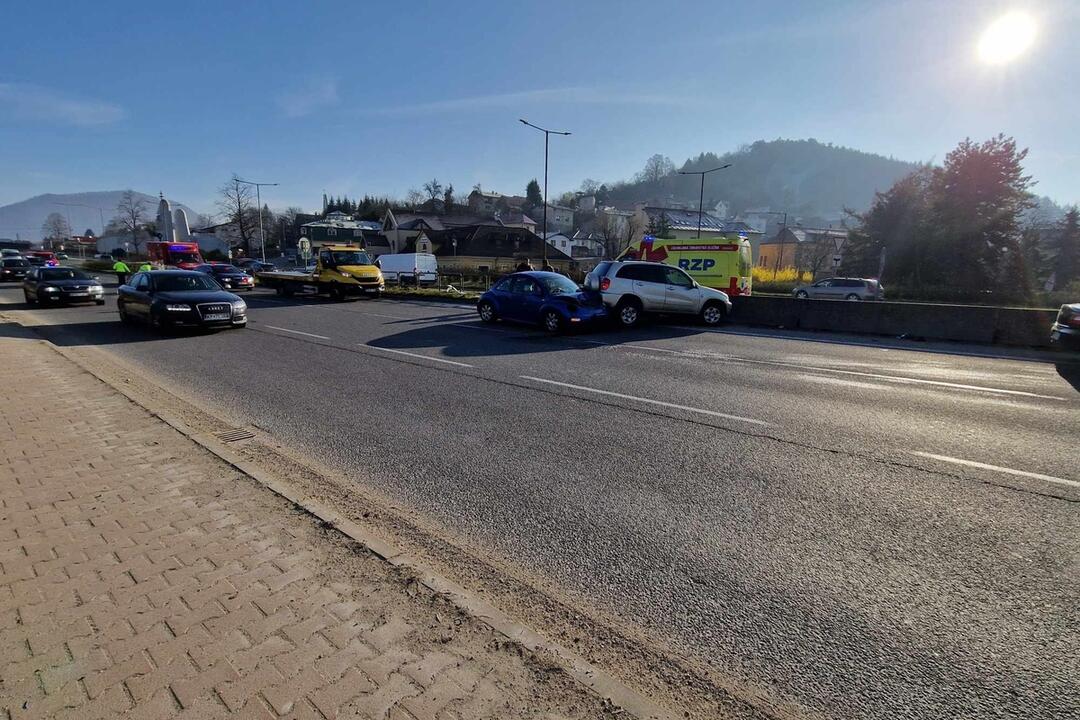 FOTO: Dve nehody na rovnakej ceste v Budatíne, foto 3