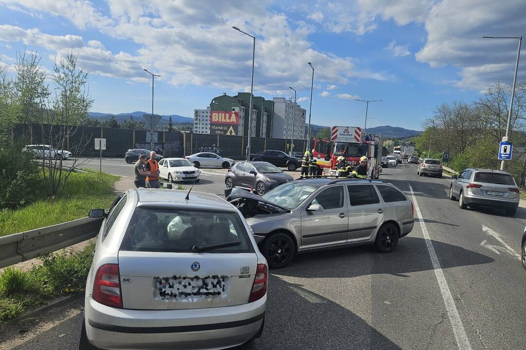FOTO: Nehody v Bytči a Strážove, foto 4