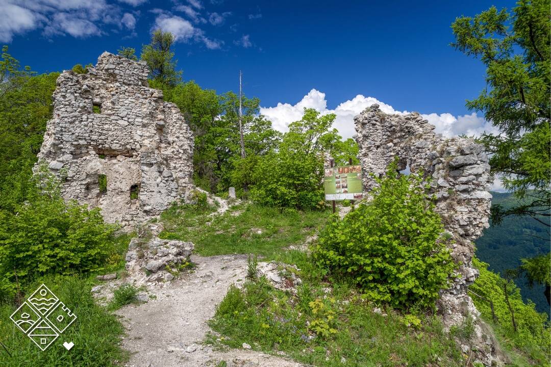 FOTO: Dva najvyššie položené hrady na Slovensku, foto 1