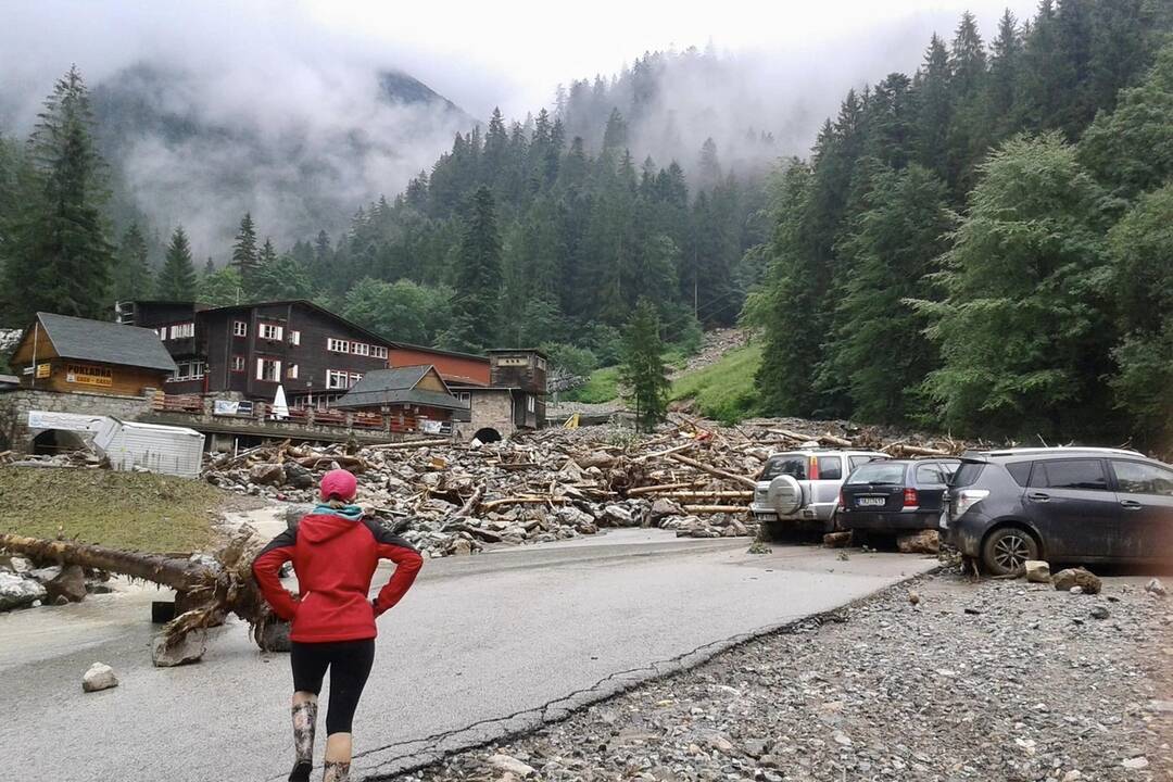 FOTO: Uberhlo 10 rokov od ničivej kalamity vo Vrátnej, foto 3