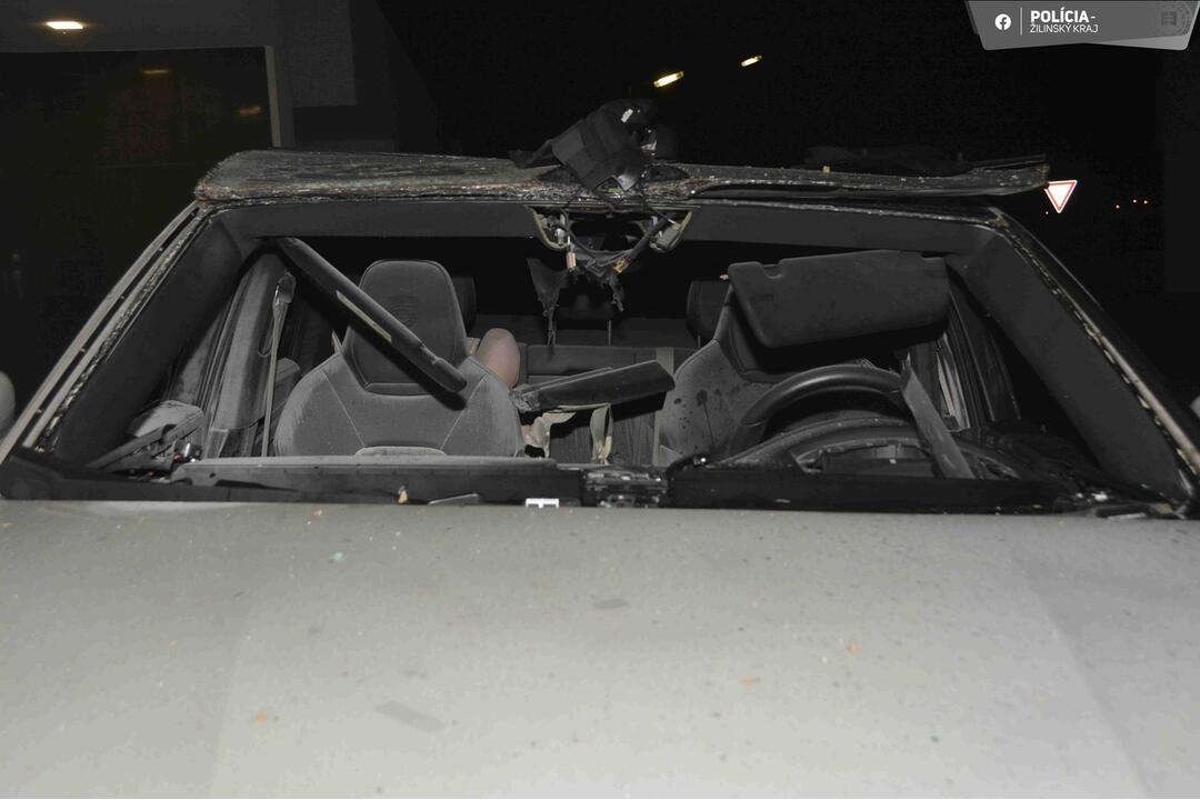 FOTO: Výbuch osobného auta v obci pri Žiline, foto 2