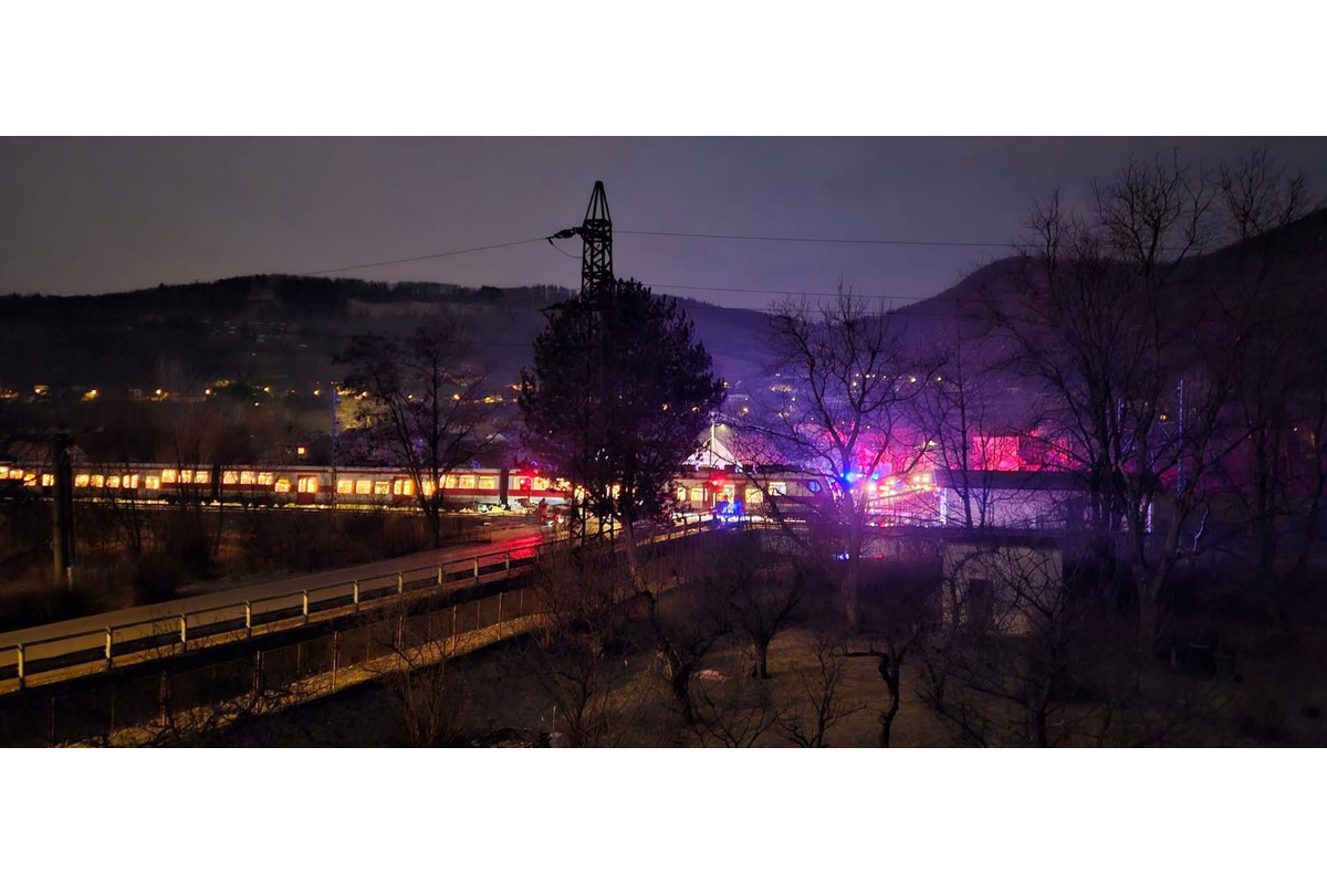 FOTO: Tragická zrážka chodca s vlakom v Brodne, foto 2